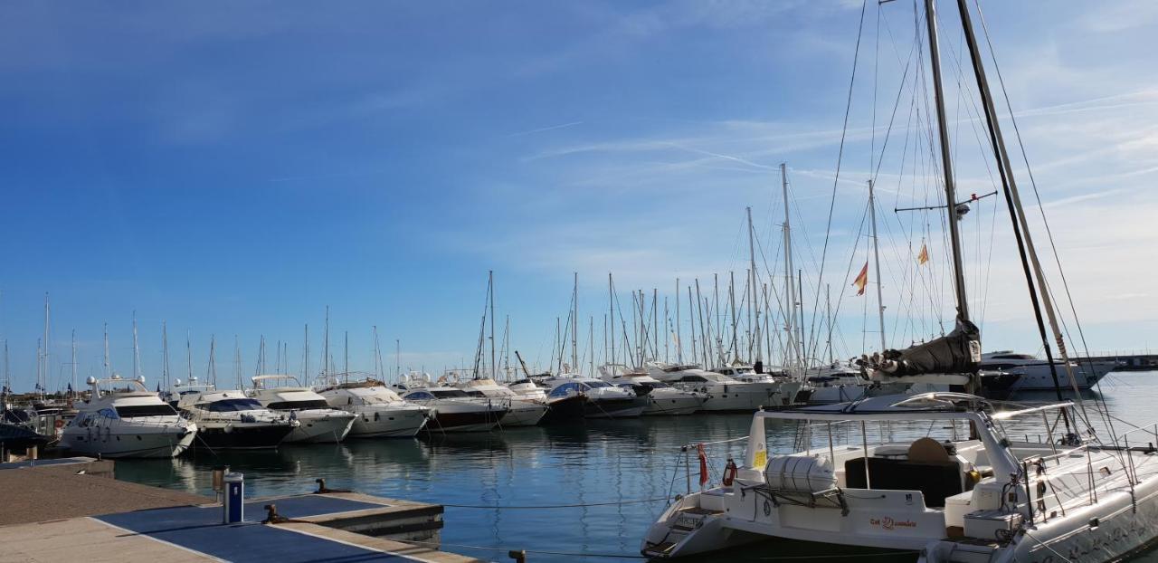 Apartment Near The Sea Cambrils Exterior foto